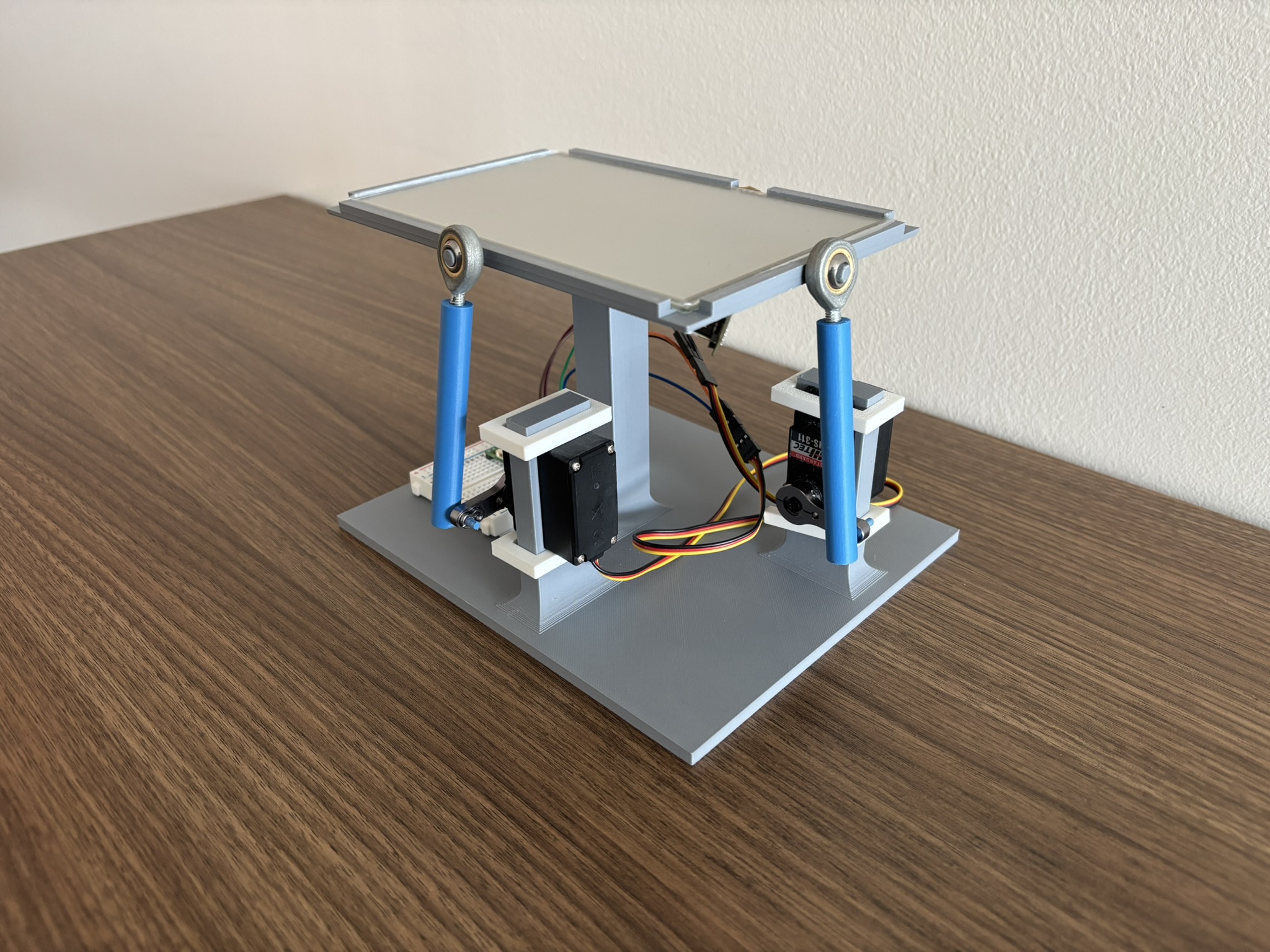 Ball-balancing platform side view